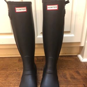 Hunter boots NWOT Sz8